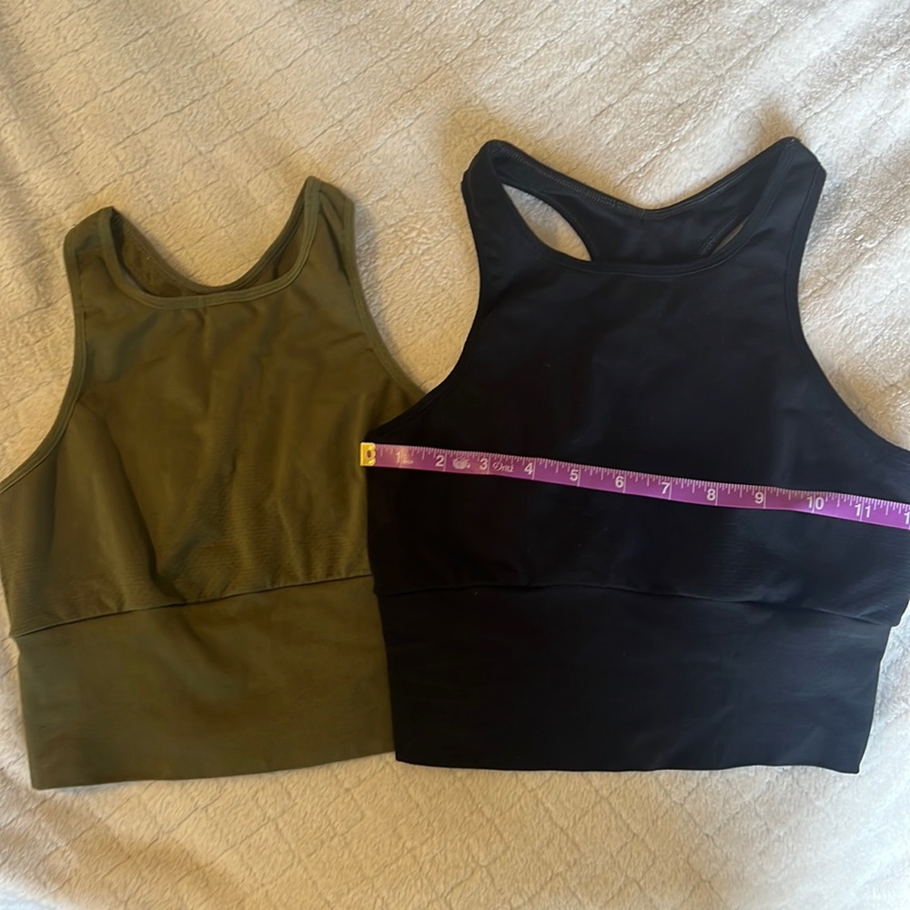 2 FP Movement excellent sport bras black and green